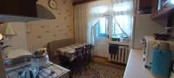 Satılır köhnə tikili 3 otaqlı 75 m², Qaraçuxur q.-6