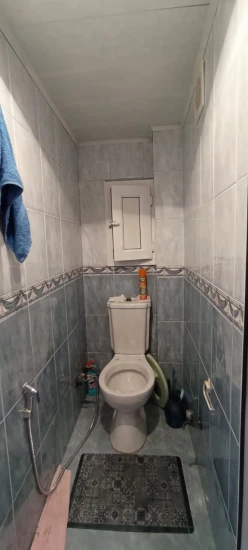 Satılır köhnə tikili 3 otaqlı 75 m², Qaraçuxur q.-3