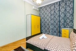 İcarə yeni tikili 3 otaqlı 140 m²,  28 May m.-9