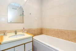 İcarə yeni tikili 3 otaqlı 140 m²,  28 May m.-13