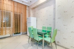 İcarə yeni tikili 3 otaqlı 140 m²,  28 May m.-10