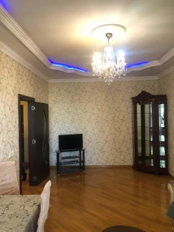 Satılır yeni tikili 3 otaqlı 109 m², Azadlıq prospekti m.-19