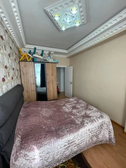 Satılır yeni tikili 3 otaqlı 95 m², İnşaatçılar m.-12