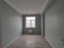 İcarə yeni tikili 3 otaqlı 85 m², İnşaatçılar m.-11