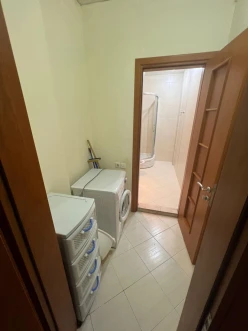 İcarə yeni tikili 4 otaqlı 210 m², Gənclik m.-8