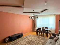 İcarə yeni tikili 4 otaqlı 210 m², Gənclik m.-2