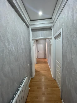 Satılır yeni tikili 3 otaqlı 95 m², İnşaatçılar m.-15