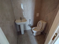 İcarə yeni tikili 3 otaqlı 85 m², İnşaatçılar m.-8