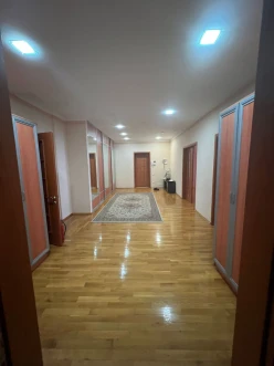 İcarə yeni tikili 4 otaqlı 210 m², Gənclik m.-16