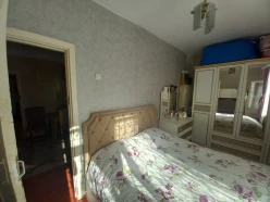 Satılır köhnə tikili 2 otaqlı 44 m², Həzi Aslanov m.-3 Satılır köhnə tikili 2 otaqlı 44 m², Həzi Aslanov m.-3