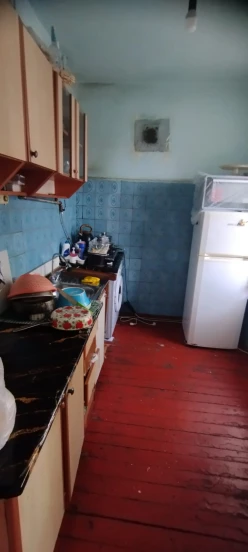 Satılır köhnə tikili 2 otaqlı 44 m², Həzi Aslanov m.-12 Satılır köhnə tikili 2 otaqlı 44 m², Həzi Aslanov m.-12