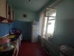 Satılır köhnə tikili 2 otaqlı 44 m², Həzi Aslanov m.-5 Satılır köhnə tikili 2 otaqlı 44 m², Həzi Aslanov m.-5