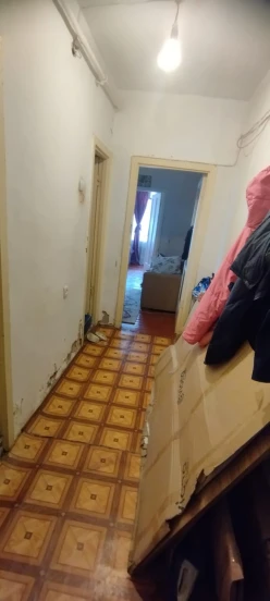 Satılır köhnə tikili 2 otaqlı 44 m², Həzi Aslanov m.-15 Satılır köhnə tikili 2 otaqlı 44 m², Həzi Aslanov m.-15
