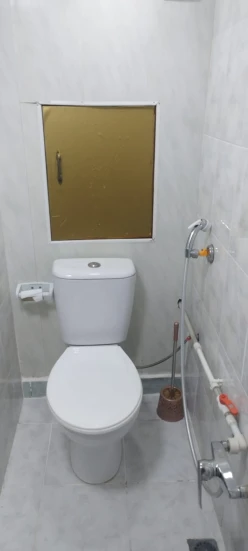 Satılır köhnə tikili 2 otaqlı 75 m², Gənclik m.-17