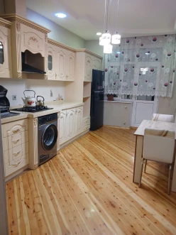 İcarə yeni tikili 3 otaqlı 114 m², Xırdalan-7