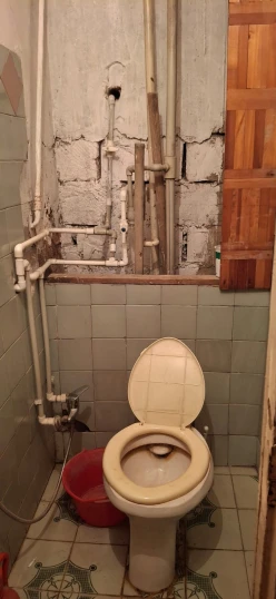 Satılır köhnə tikili 5 otaqlı 120 m²,  Neftçilər m.-7