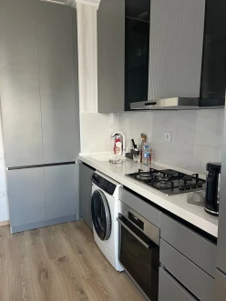 Satılır yeni tikili 3 otaqlı 90 m², Yasamal q.-5