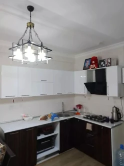 İcarə yeni tikili 2 otaqlı 77 m², İnşaatçılar m.-8