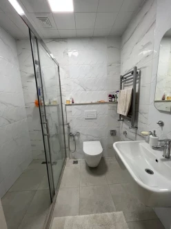 Satılır yeni tikili 3 otaqlı 90 m², Yasamal q.-21