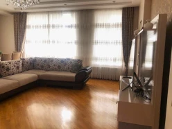 İcarə yeni tikili 3 otaqlı 155 m², Elmlər Akademiyası m.-4