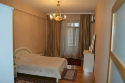 İcarə yeni tikili 3 otaqlı 130 m², Nizami m.-5