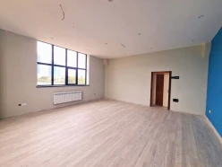 İcarə ofis 3 otaqlı 180 m², Ulduz m.-3