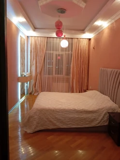 Satılır yeni tikili 3 otaqlı 115 m², Qara Qarayev m.-15 Satılır yeni tikili 3 otaqlı 115 m², Qara Qarayev m.-15