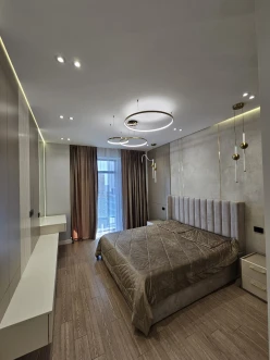 Satılır yeni tikili 3 otaqlı 103 m²,  İnşaatçılar m.-10