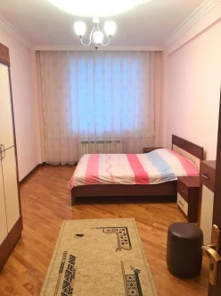 İcarə yeni tikili 4 otaqlı 170 m²,  Nəsimi-7