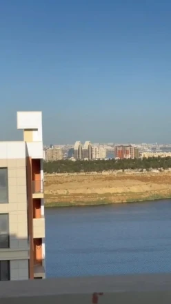 Satılır yeni tikili 2 otaqlı 65 m²,  İnşaatçılar m.-14