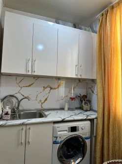 İcarə köhnə tikili 2 otaqlı 60 m²,  İnşaatçılar m.-14