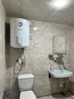 İcarə köhnə tikili 2 otaqlı 60 m²,  İnşaatçılar m.-11