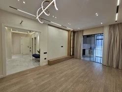 Satılır yeni tikili 3 otaqlı 103 m²,  İnşaatçılar m.-4