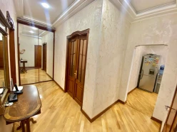 İcarə köhnə tikili 4 otaqlı 140 m²,  Şah İsmayıl Xətai m.-15