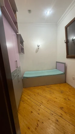 İcarə yeni tikili 3 otaqlı 70 m²,  İnşaatçılar m.-9