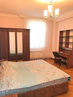 İcarə yeni tikili 4 otaqlı 170 m²,  Nəsimi-4
