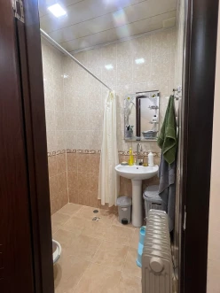 Satılır yeni tikili 2 otaqlı 102 m², Yasamal r.-4