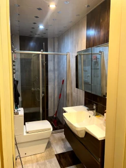 Satılır yeni tikili 2 otaqlı 70 m², Yeni Yasamal q.-6