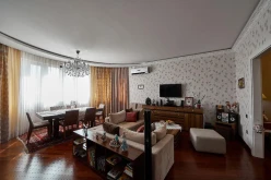 Satılır yeni tikili 2 otaqlı 105 m², Yasamal r.-2