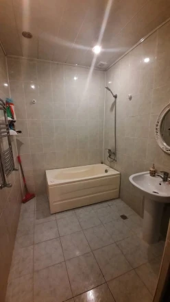 Satılır yeni tikili 2 otaqlı 91 m², Yasamal r.-5