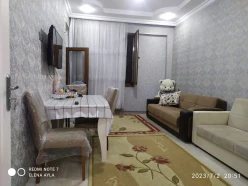 İcarə yeni tikili 2 otaqlı 65 m², İnşaatçılar m.-9