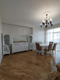 Satılır yeni tikili 2 otaqlı 85 m², Nəriman Nərimanov m.-2