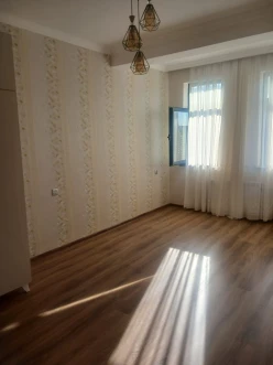 Satılır yeni tikili 2 otaqlı 86 m², 28 May m.-8