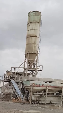 Satılır ofis 6 otaqlı 6 m²,  İnşaatçılar m.-6