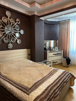 Satılır yeni tikili 3 otaqlı 135 m²,  Nəriman Nərimanov m.-11