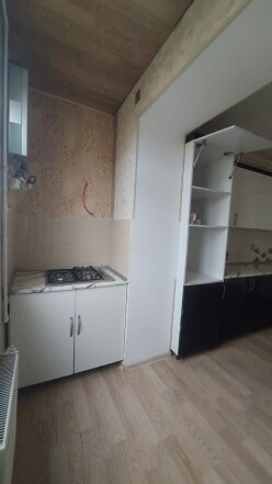 İcarə köhnə tikili 3 otaqlı 80 m²,  Bakıxanov-11