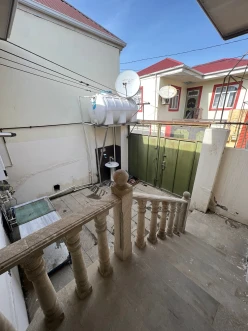 Satılır ev/villa 3 otaqlı 130 m², Azadlıq prospekti m.-2 Satılır ev/villa 3 otaqlı 130 m², Azadlıq prospekti m.-2