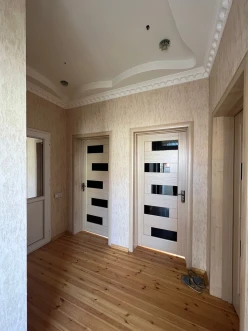 Satılır ev/villa 3 otaqlı 130 m², Azadlıq prospekti m.-8 Satılır ev/villa 3 otaqlı 130 m², Azadlıq prospekti m.-8