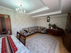 Satılır yeni tikili 3 otaqlı 115 m², İnşaatçılar m.-3