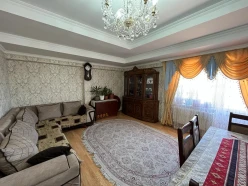 Satılır yeni tikili 3 otaqlı 115 m², İnşaatçılar m.-5